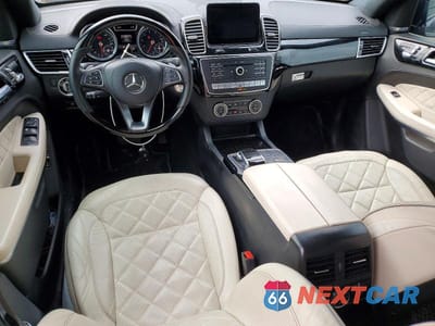 Zdjęcie 8 z 12 samochodu: 2017 MERCEDES-BENZ GLS 550 4MATIC VIN:4JGDF7DE0HA755147 - miniatura