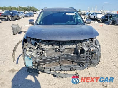 Piąte zdjęcie samochodu w środku: 2015 NISSAN ROGUE SV VIN:KNMAT2MT4FP503235 - miniatura