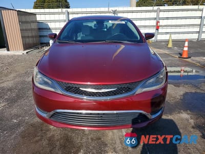 Piąte zdjęcie samochodu w środku: 2015 CHRYSLER 200 LIMITED VIN:1C3CCCAB8FN751255 - miniatura