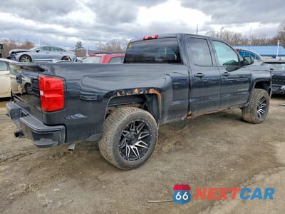 Trzecie zdjęcie samochodu z tyłu: 2016 CHEVROLET SILVERADO K1500 CUSTOM VIN:1GCVKPEC3GZ382204 - miniatura