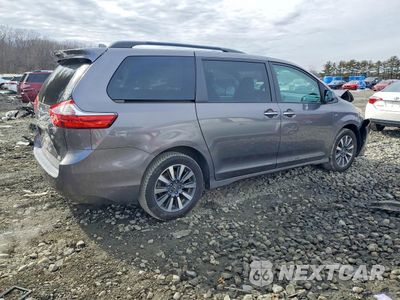 Trzecie zdjęcie samochodu z tyłu: 2020 TOYOTA SIENNA XLE 7-PASSENGER VIN:5TDDZ3DC1LS240754 - miniatura