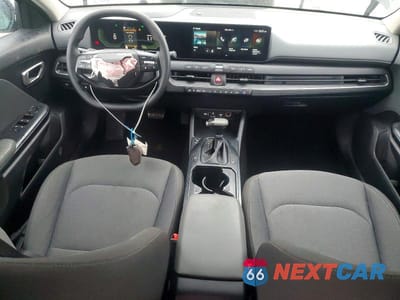 Zdjęcie 8 z 12 samochodu: 2025 KIA K4 LX VIN:3KPFT4DE5SE002755 - miniatura