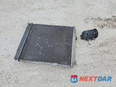 Zdjęcie 13 z 14 samochodu: 2003 ISUZU NPR-HD BOX TRUCK VIN:JALB4B14737005989 - miniatura