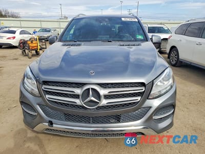 Piąte zdjęcie samochodu w środku: 2018 MERCEDES-BENZ GLE 350 4MATIC VIN:4JGDA5HB0JB131917 - miniatura