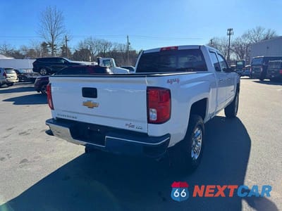 Trzecie zdjęcie samochodu z tyłu: 2017 CHEVROLET SILVERADO K1500 LTZ VIN:1GCVKSEJ4HZ241368 - miniatura