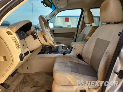 Zdjęcie 7 z 13 samochodu: 2009 FORD ESCAPE XLT VIN:1FMCU93G09KA61599 - miniatura