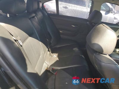 Zdjęcie 10 z 12 samochodu: 2007 BMW 335 I VIN:WBAVB73537VH23161 - miniatura