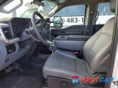 Zdjęcie 7 z 13 samochodu: 2024 FORD F350 SUPER DUTY TRUCK CAB AND CHASSIS VIN:1FT8W3DT3REE10699 - miniatura