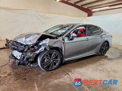 2025 TOYOTA CAMRY XSE 4T1DAACK0SU630819 - główne zdjęcie licytacji z USA - miniatura