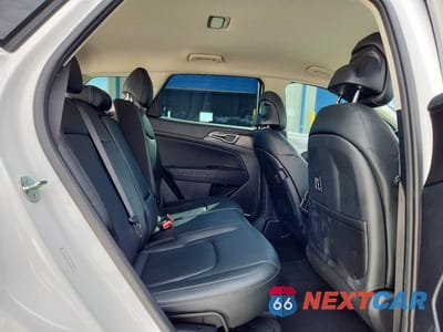 Zdjęcie 11 z 14 samochodu: 2026 KIA SPORTAGE EX VIN:5XYK33DF7TG345640 - miniatura