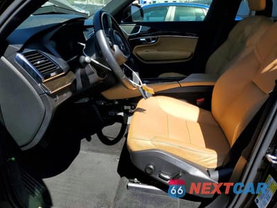 Zdjęcie 7 z 13 samochodu: 2018 VOLVO XC90 T6 VIN:YV4A22PK7J1214526 - miniatura