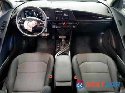 Zdjęcie 8 z 13 samochodu: 2026 KIA NIRO LX VIN:KNDCP3LEXT5341365 - miniatura