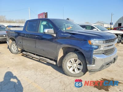 Czwarte zdjęcie samochodu z boku: 2021 CHEVROLET SILVERADO K1500 LT VIN:1GCUYDET7MZ251197 - miniatura