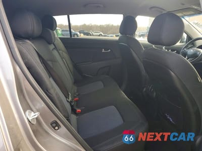 Zdjęcie 11 z 12 samochodu: 2016 KIA SPORTAGE LX VIN:KNDPB3AC6G7874583 - miniatura