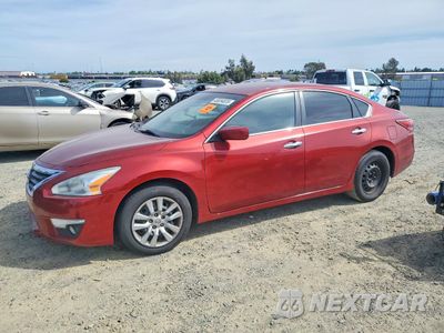 2015 NISSAN ALTIMA 2.5 S 1N4AL3AP4FN384780 - główne zdjęcie licytacji z USA - miniatura