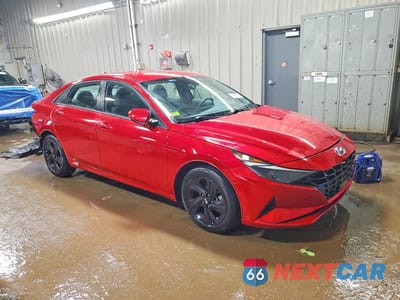 Czwarte zdjęcie samochodu z boku: 2022 HYUNDAI ELANTRA SEL VIN:5NPLS4AG2NH068546 - miniatura