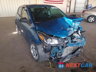 Czwarte zdjęcie samochodu z boku: 2020 CHEVROLET SPARK LS VIN:KL8CB6SA9LC450564 - miniatura