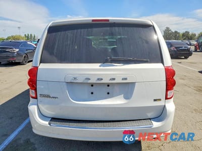 Zdjęcie 6 z 13 samochodu: 2016 DODGE GRAND CARAVAN SE VIN:2C4RDGBGXGR321512 - miniatura