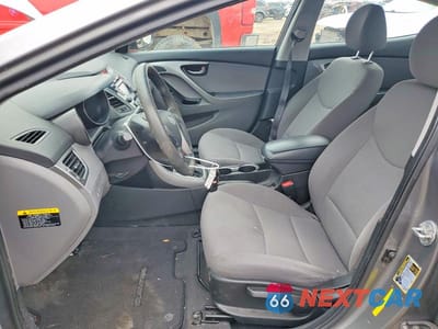 Zdjęcie 7 z 12 samochodu: 2014 HYUNDAI ELANTRA SE VIN:5NPDH4AE1EH495184 - miniatura