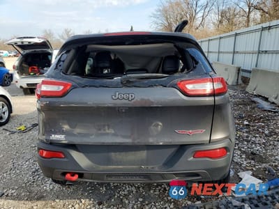 Zdjęcie 6 z 12 samochodu: 2017 JEEP CHEROKEE TRAILHAWK VIN:1C4PJMBS0HW538935 - miniatura
