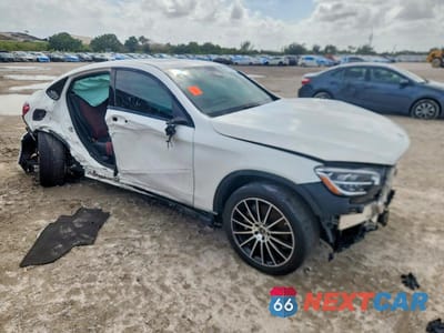 Czwarte zdjęcie samochodu z boku: 2023 MERCEDES-BENZ GLC COUPE 300 4MATIC VIN:W1N0J8EB9PG128026 - miniatura