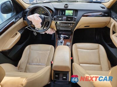 Zdjęcie 8 z 13 samochodu: 2017 BMW X3 SDRIVE28I VIN:5UXWZ7C57H0U46821 - miniatura