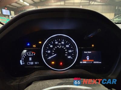 Zdjęcie 10 z 14 samochodu: 2020 HONDA HR-V EX VIN:3CZRU6H59LM709522 - miniatura