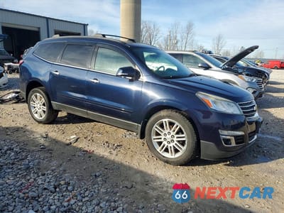 Czwarte zdjęcie samochodu z boku: 2015 CHEVROLET TRAVERSE LT VIN:1GNKRGKD1FJ177125 - miniatura