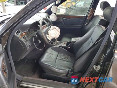 Zdjęcie 7 z 11 samochodu: 1998 MERCEDES-BENZ E 320 VIN:WDBJF65F0WA651942 - miniatura