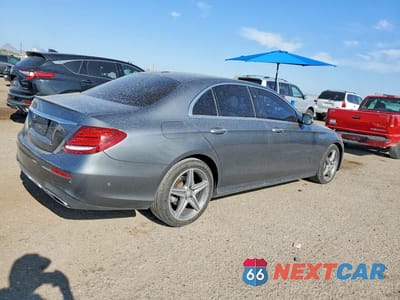 Trzecie zdjęcie samochodu z tyłu: 2017 MERCEDES-BENZ E 300 VIN:WDDZF4JB1HA189881 - miniatura