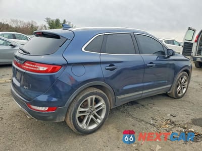 Trzecie zdjęcie samochodu z tyłu: 2017 LINCOLN MKC RESERVE VIN:5LMCJ3D92HUL57018 - miniatura