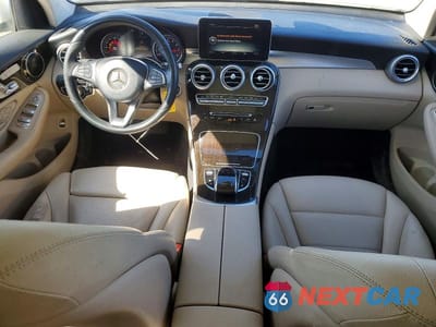 Zdjęcie 8 z 14 samochodu: 2016 MERCEDES-BENZ GLC 300 4MATIC VIN:WDC0G4KBXGF047362 - miniatura