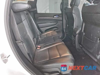 Zdjęcie 11 z 13 samochodu: 2019 JEEP GRAND CHEROKEE OVERLAND VIN:1C4RJFCG3KC590650 - miniatura