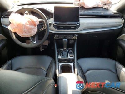 Zdjęcie 8 z 11 samochodu: 2025 JEEP COMPASS LIMITED VIN:3C4NJDCN7ST507856 - miniatura