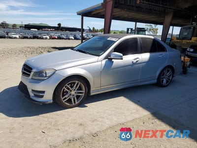 2014 MERCEDES-BENZ C 250 WDDGF4HB2EG222330 - główne zdjęcie licytacji z USA - miniatura