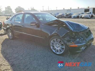 Czwarte zdjęcie samochodu z boku: 2007 MERCEDES-BENZ E 350 VIN:WDBUF56X77B041899 - miniatura