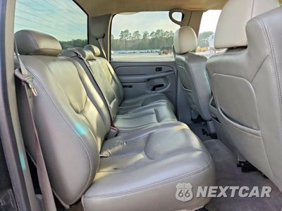 Zdjęcie 10 z 13 samochodu: 2004 GMC NEW SIERRA K1500 VIN:2GTEK13T041382682 - miniatura