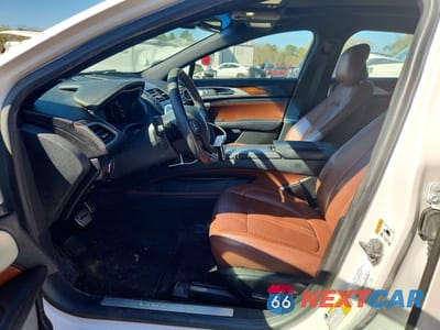 Zdjęcie 7 z 12 samochodu: 2018 LINCOLN MKZ RESERVE VIN:3LN6L5FC9JR620035 - miniatura