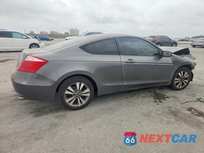Trzecie zdjęcie samochodu z tyłu: 2009 HONDA ACCORD EXL VIN:1HGCS128X9A016022 - miniatura