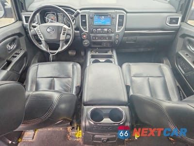 Zdjęcie 8 z 12 samochodu: 2018 NISSAN TITAN SV VIN:1N6AA1E56JN546122 - miniatura