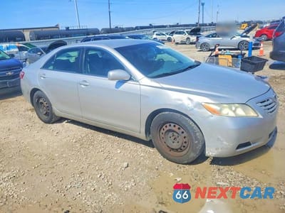 Czwarte zdjęcie samochodu z boku: 2009 TOYOTA CAMRY LE VIN:4T1BE46K69U345576 - miniatura