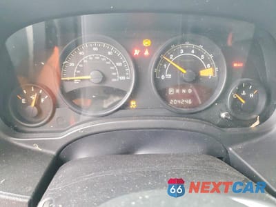 Zdjęcie 9 z 13 samochodu: 2014 JEEP PATRIOT LATITUDE VIN:1C4NJPFA6ED625871 - miniatura