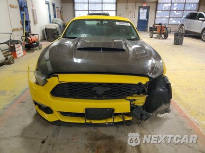 Piąte zdjęcie samochodu w środku: 2015 FORD MUSTANG VIN:1FA6P8TH6F5321841 - miniatura