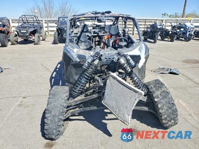 Zdjęcie 9 z 10 samochodu: 2023 CAN-AM MAVERICK X3 UTILITY VEHICLE VIN:3JBVKAV24PE000930 - miniatura