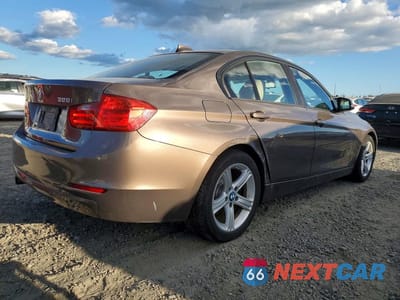 Trzecie zdjęcie samochodu z tyłu: 2013 BMW 328 I SULEV VIN:WBA3C1G5XDNR44681 - miniatura