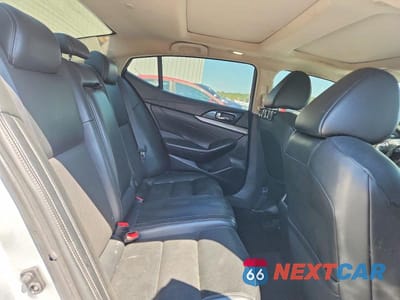 Zdjęcie 10 z 12 samochodu: 2017 NISSAN MAXIMA 3.5 SL VIN:1N4AA6AP9HC456904 - miniatura