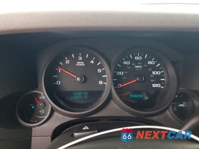 Zdjęcie 9 z 11 samochodu: 2011 CHEVROLET SILVERADO K1500 VIN:1GCNKPE02BZ261128 - miniatura