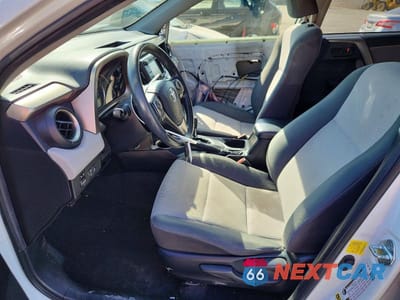 Zdjęcie 7 z 12 samochodu: 2015 TOYOTA RAV4 LE VIN:JTMZFREV0FJ028818 - miniatura