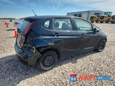 Trzecie zdjęcie samochodu z tyłu: 2019 HONDA FIT LX VIN:3HGGK5H47KM743754 - miniatura