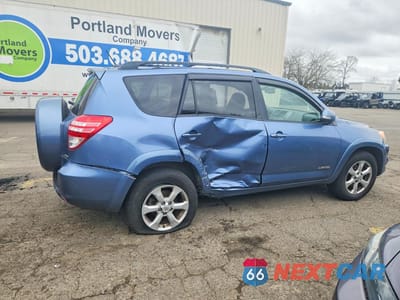 Trzecie zdjęcie samochodu z tyłu: 2010 TOYOTA RAV4 LIMITED VIN:JTMDK4DV4AD015720 - miniatura